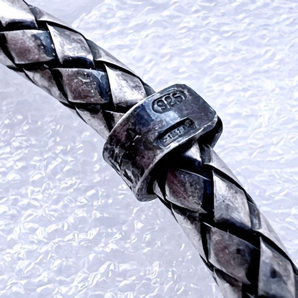 BOTTEGA VENETA Triple Onyx Bead Intrecciato Sterling Silver Bangle Bracelet - Picture 4 of 9